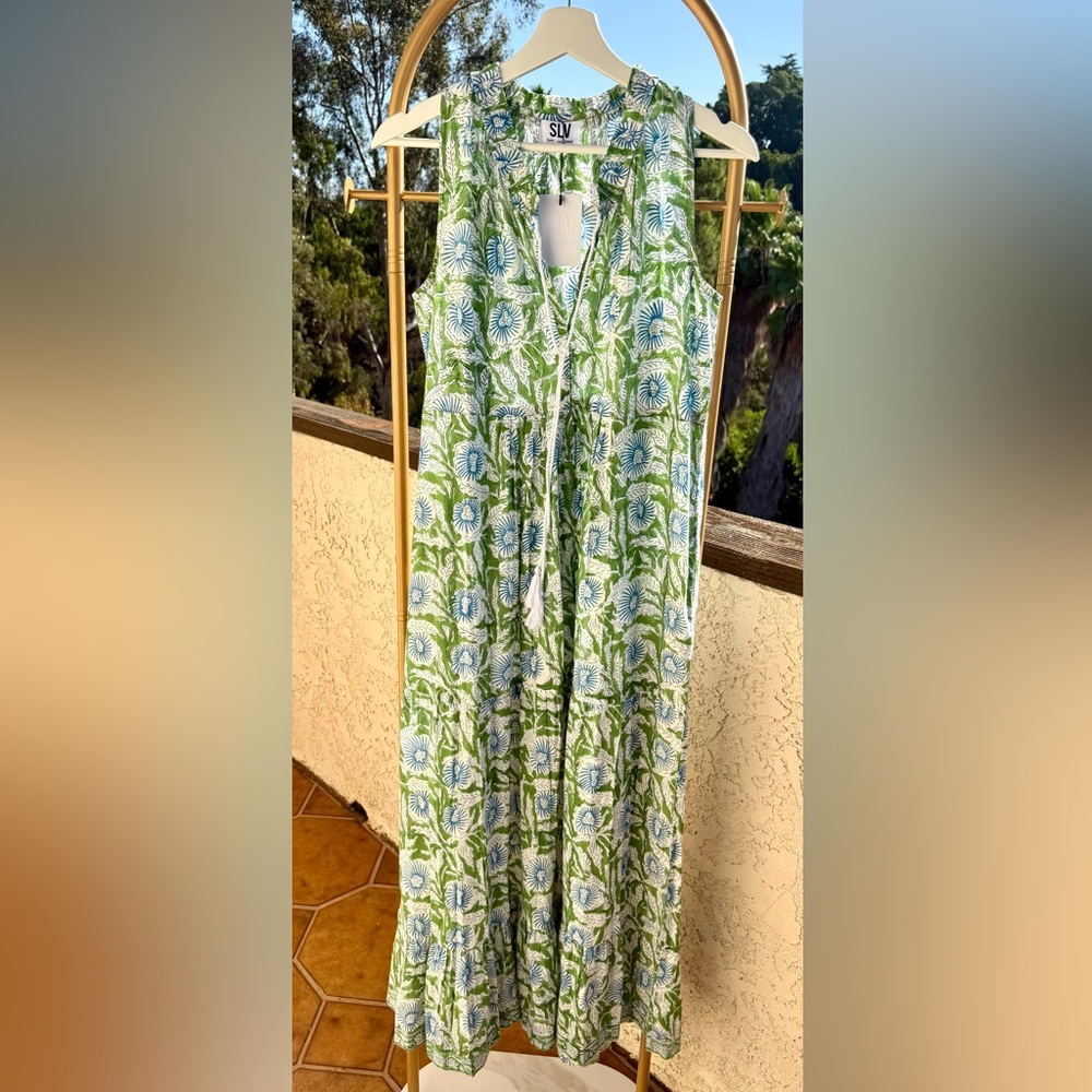 SLV Sur La Vague Patterned Dress - Picture 2 of 16